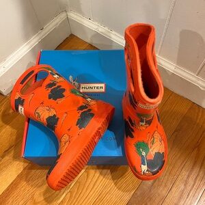 Hunter Kids' Vibrant Orange Boots X Peter Rabbit